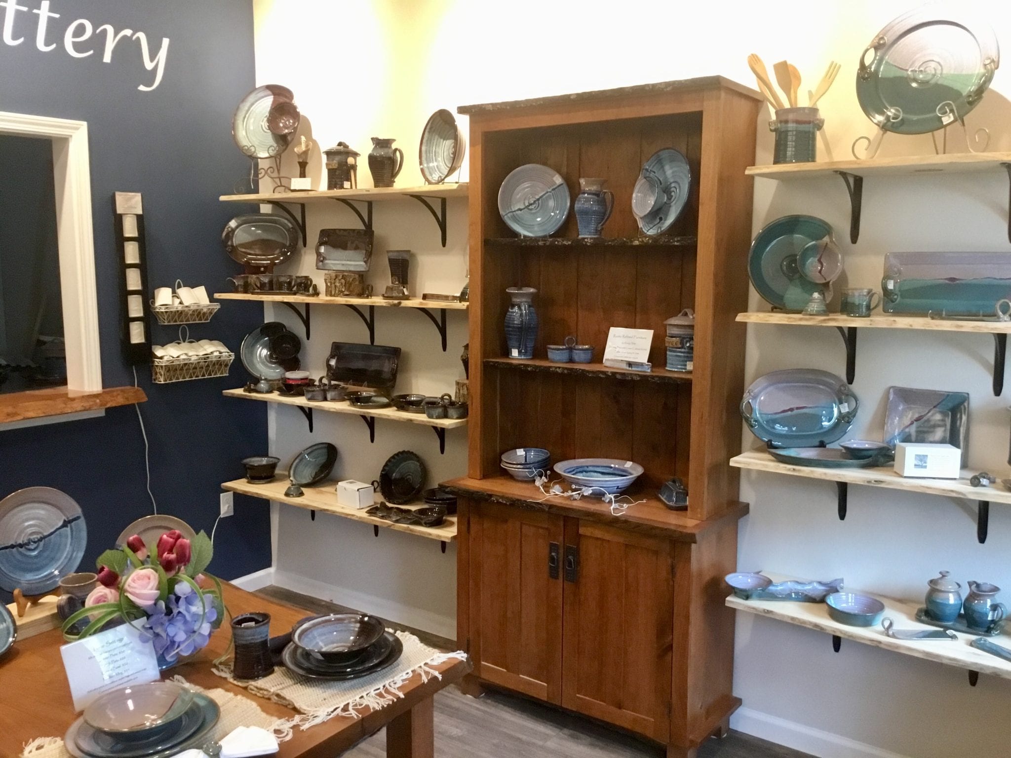 Salvaterra Pottery Gallery