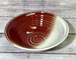 Medium serving bowl by salvaterra pottery in Red Horizon